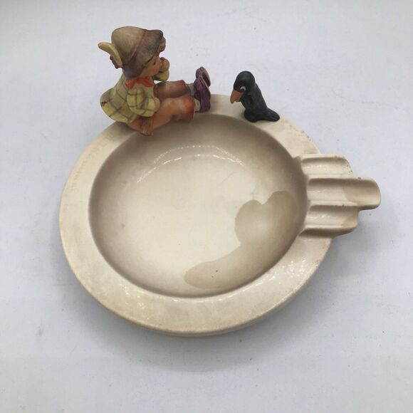 GOEBEL HUMMEL 34 SINGING‎ LESSONS ASHTRAY BOY With BIRD FIGURINE - Picture 6 of 10